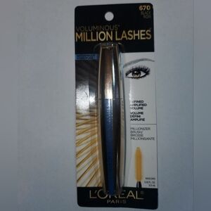 L'Oreal Voluminous Million Lashes Mascara - Black